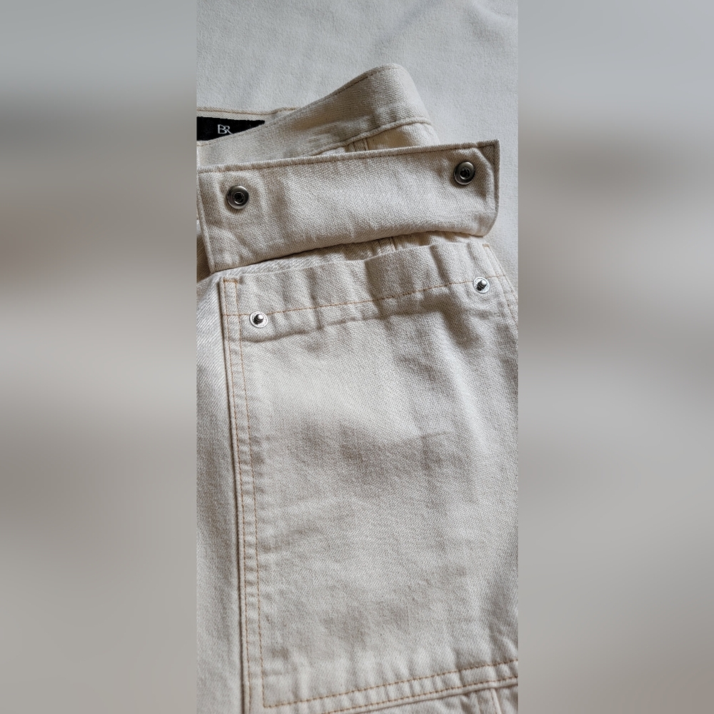 Banana Republic Harlow Denim Cargo skirt, size 10 - Picture 8 of 12